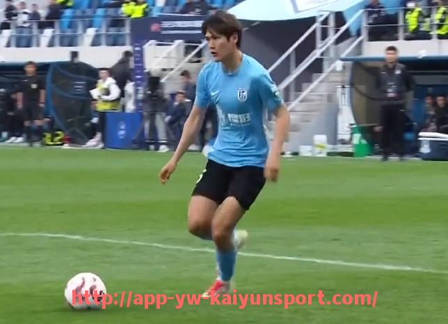 开云体育官网app下载-世俱杯主帅场边指挥风格剖析与临场应变能力评估